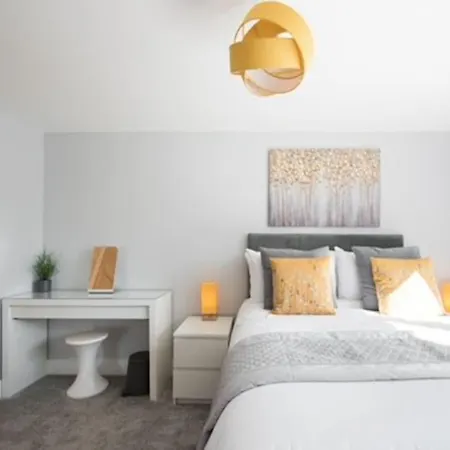 Beautiful, Spacious 1 Bed Flat Brentwood Exterior photo