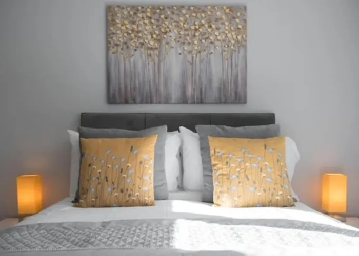 Beautiful, Spacious 1 Bed Flat