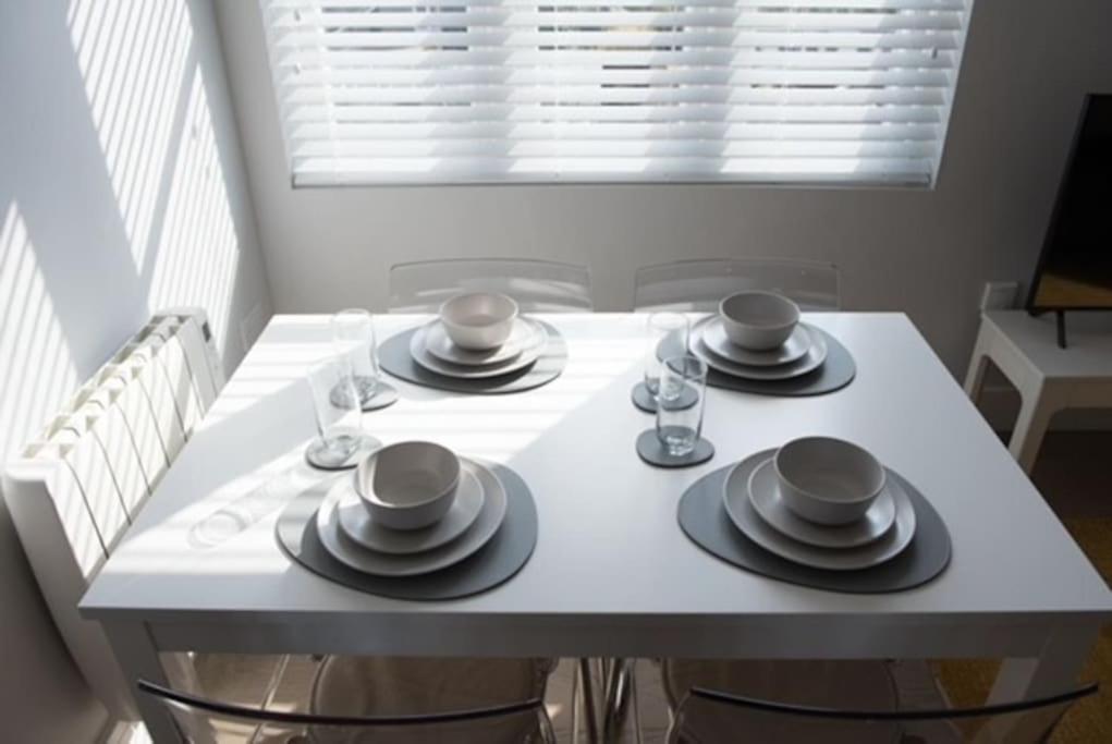 Beautiful, Spacious 1 Bed Flat *